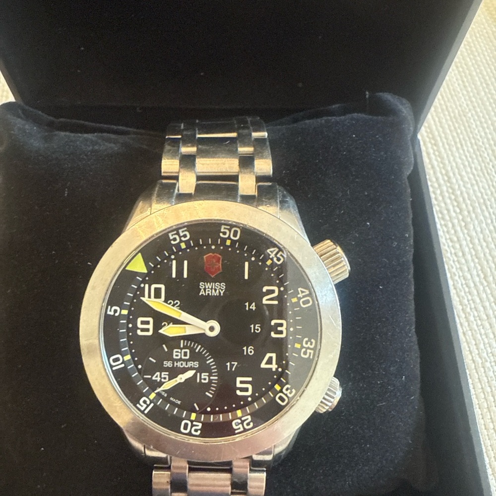 Victorinox Swiss Army Mechanical Men’s Watch – 56 Hour Power Reserve